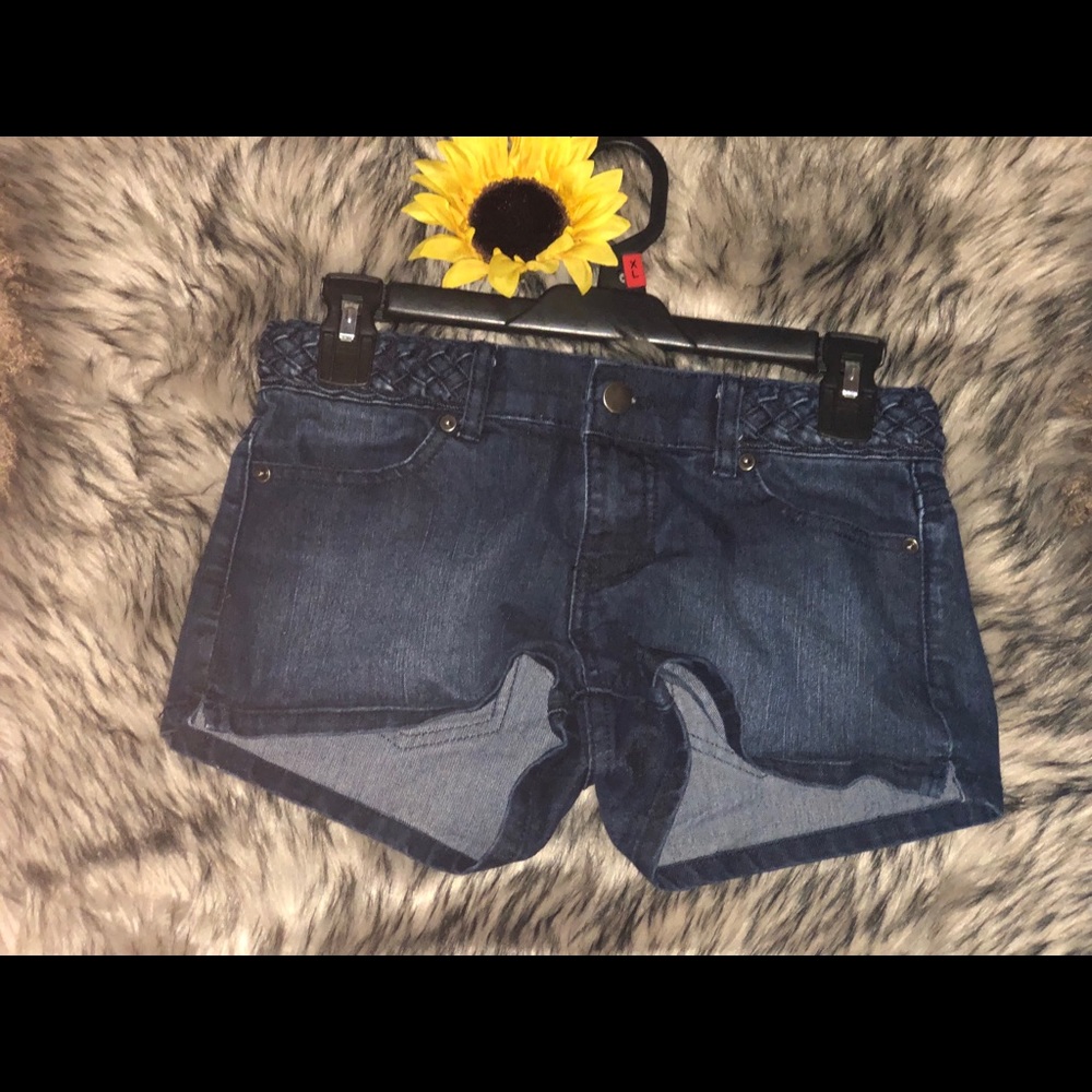FOREVER 21 DENIM SHORTS